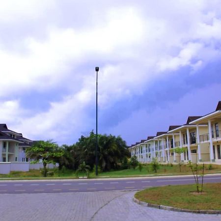 Lakowe Lakes Golf Resort Apartment Lagos Exteriér fotografie